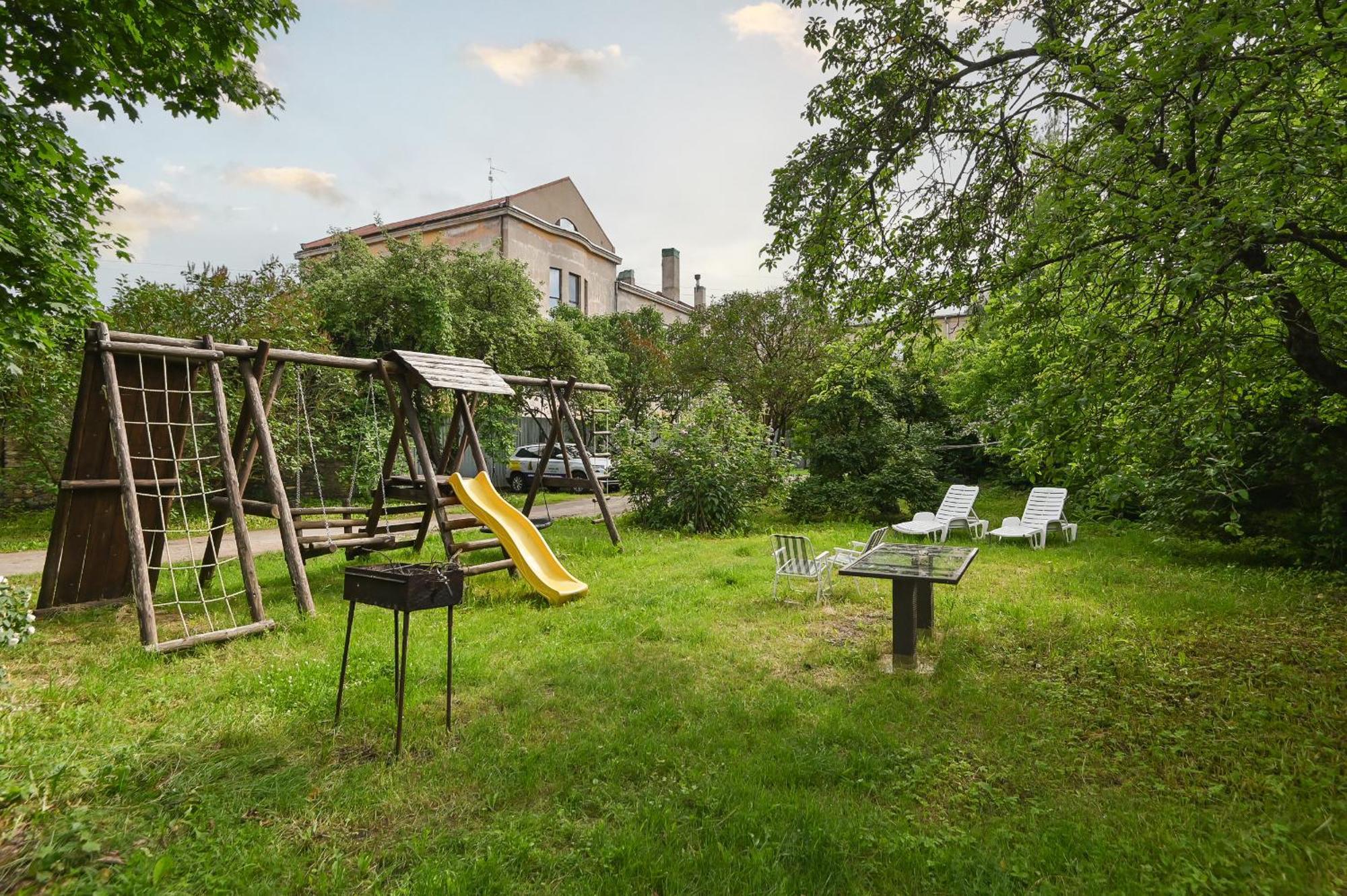 Loft Design Studio Apartment & Free Parking Riga Exterior foto